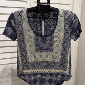 Lucky Brand Navy and Cream Geometric Tee